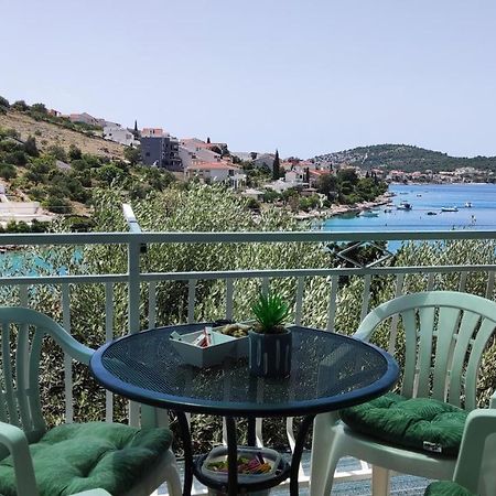 Rogoznica Seafront Apartment - Kalebova Luka Ngoại thất bức ảnh