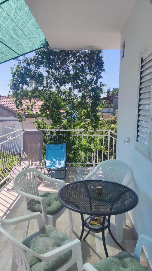Rogoznica Seafront Apartment - Kalebova Luka Ngoại thất bức ảnh