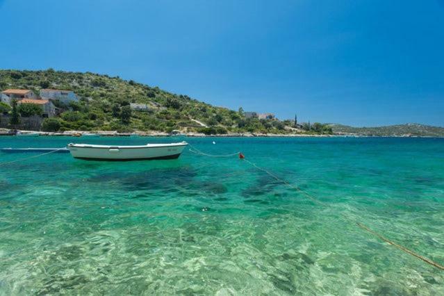 Rogoznica Seafront Apartment - Kalebova Luka Ngoại thất bức ảnh